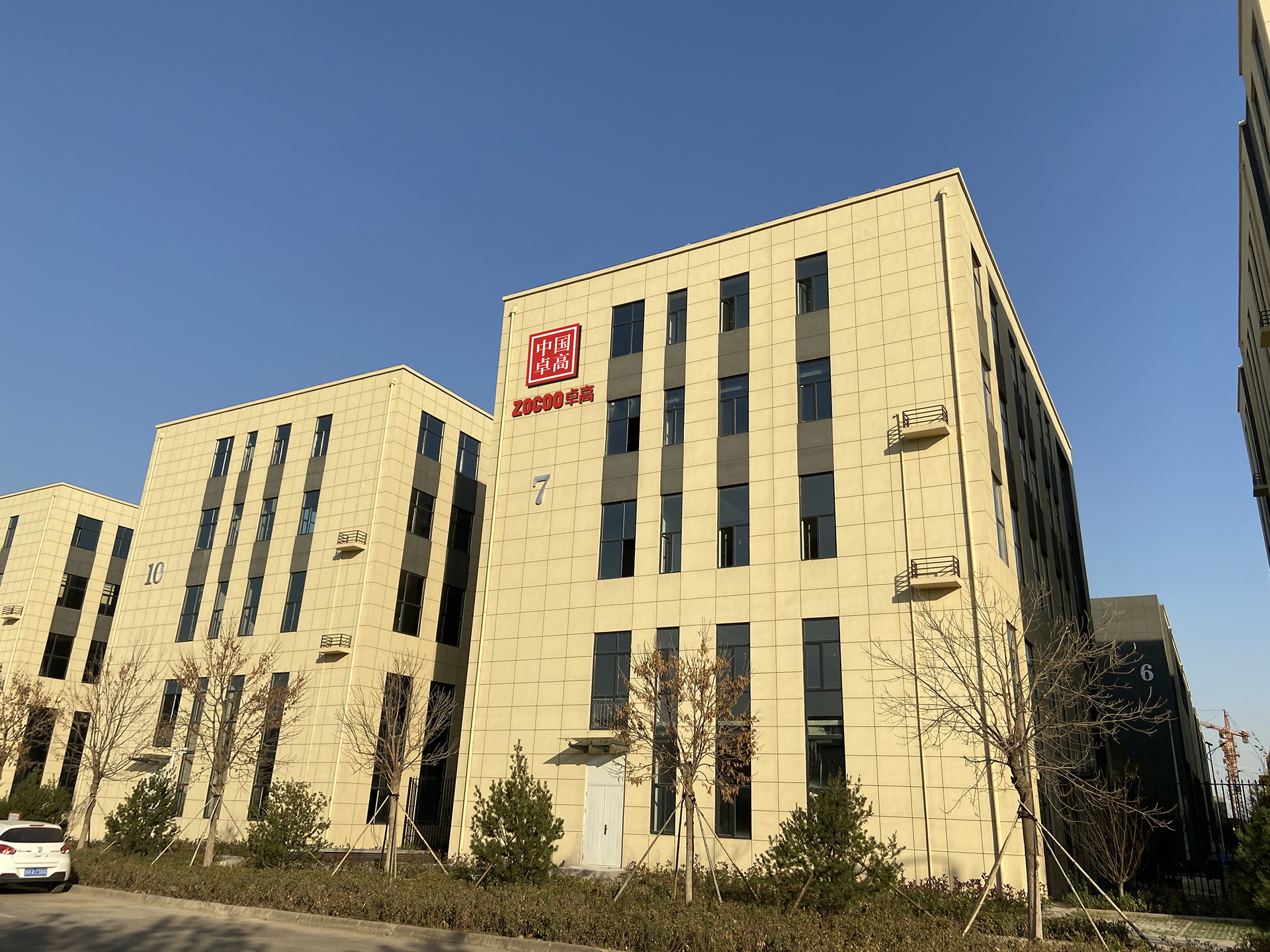 百园是哪个公司旗下(百园是哪个公司旗下的品牌)